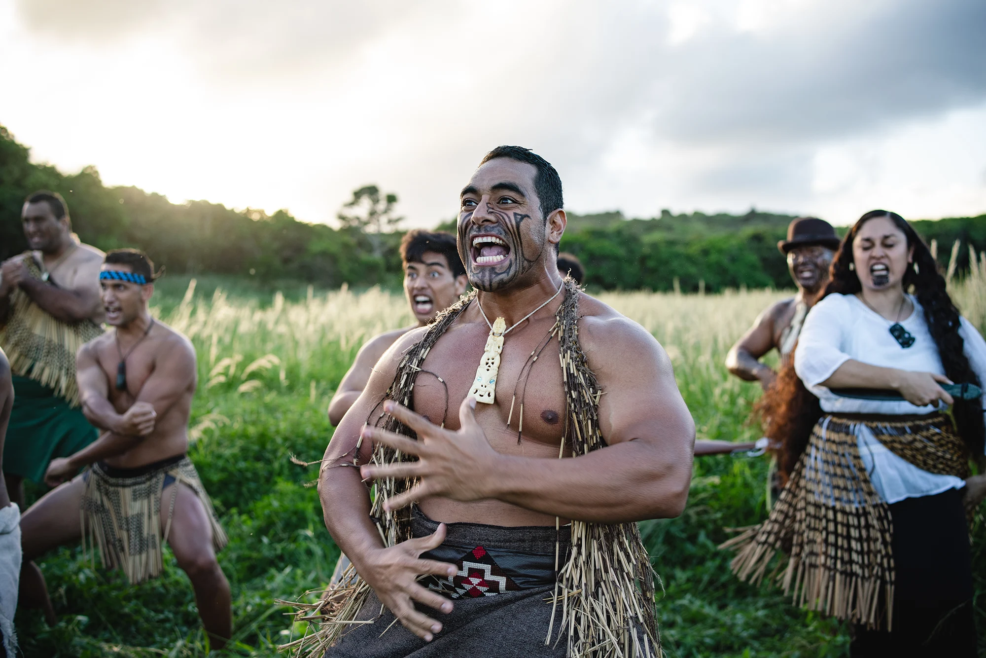 /contentassets/160f0efcfedf4058887d8583169ae7b6/maori-haka-performance-at-aotearoa-village.webp