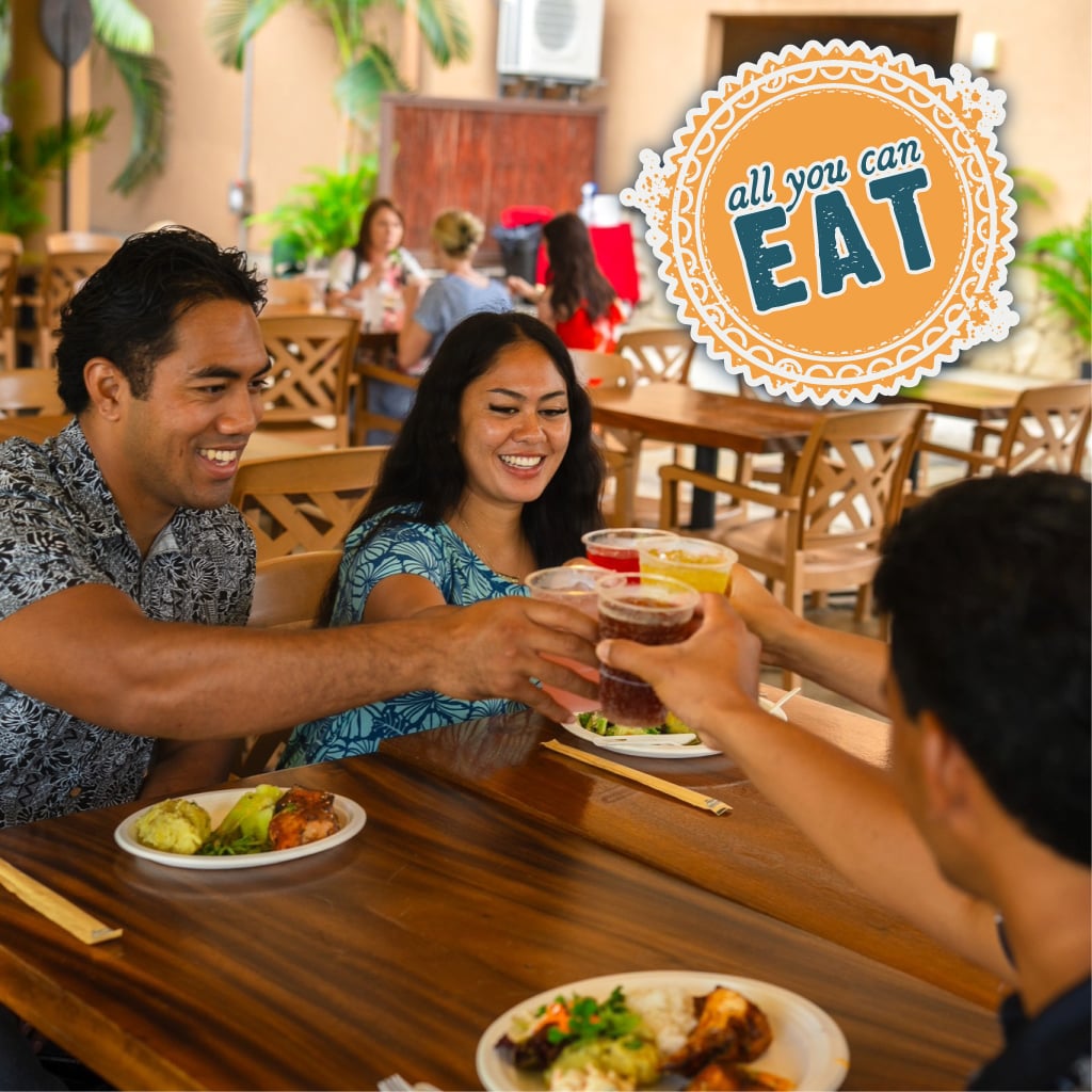 Guests enjoying lunch together at the Hukilau All-You-Can-Eat Lunch