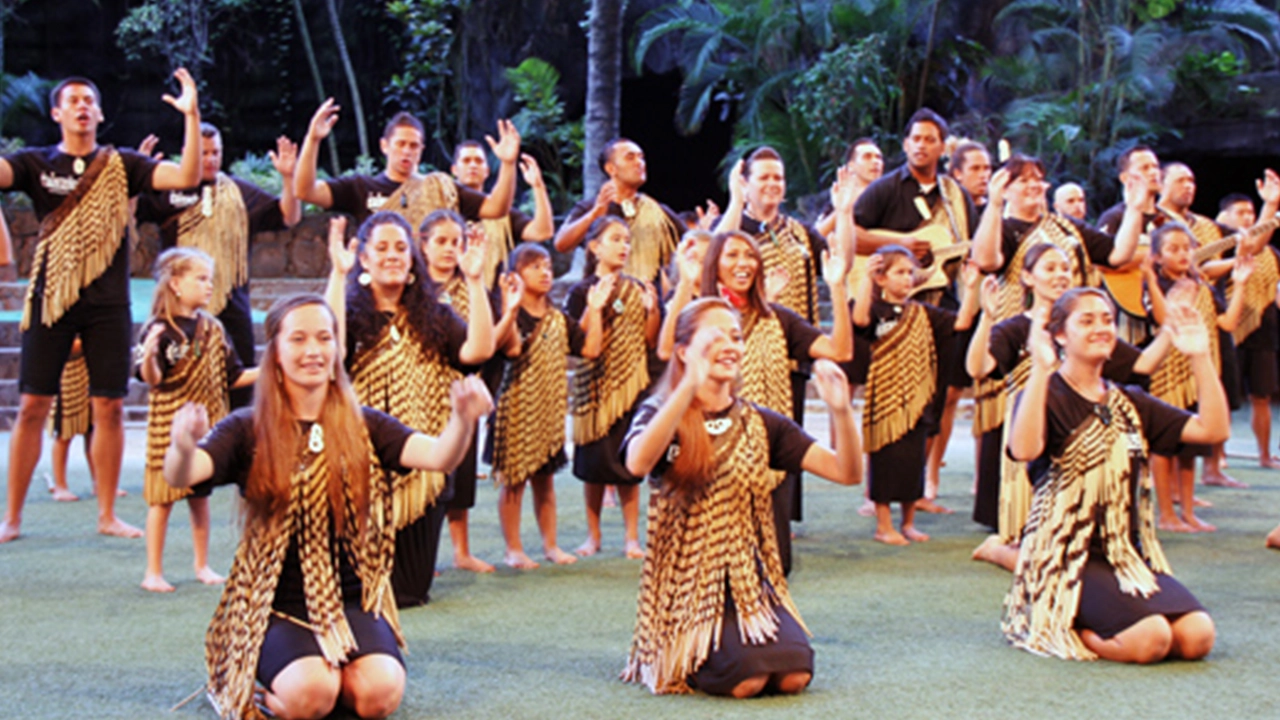 Māori performers Polynesian Cultural Center 
